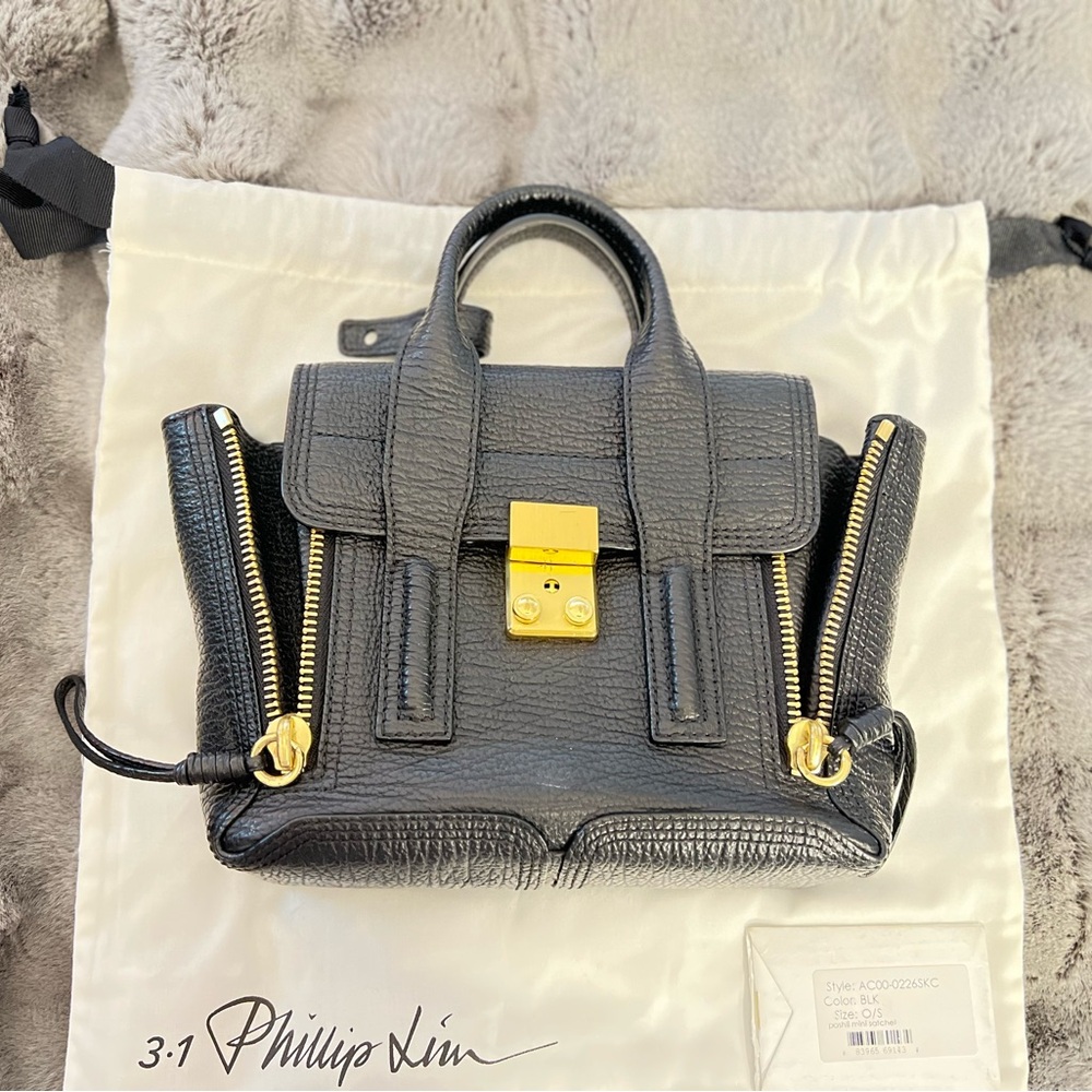 Phillip Lim Classic Crossbody 😍 - Picture 3 of 12